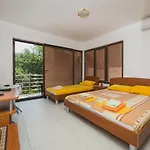 Apartments Banovic
