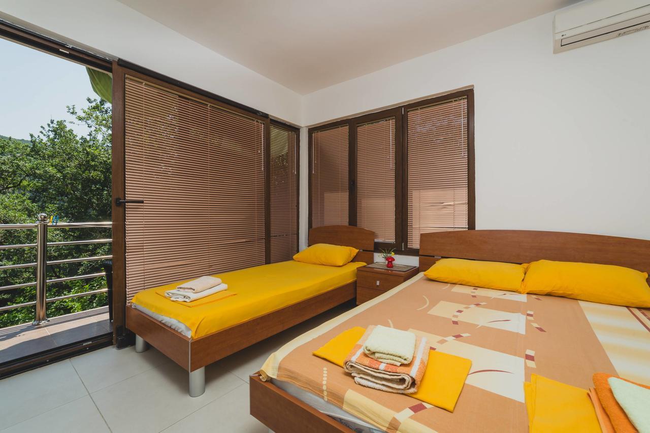 Banovic Apartment *